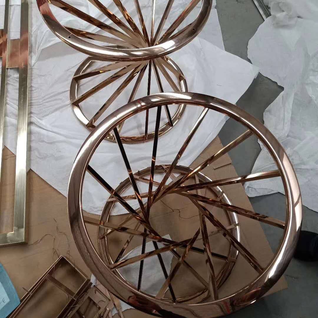 Nesting tables made by xmbiance